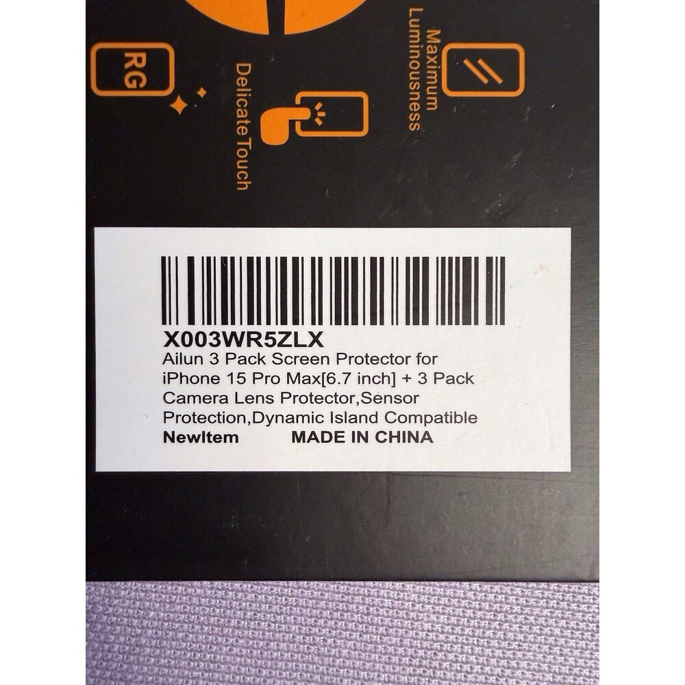 Ailun 9H Tempered Glass Screen Protector – High Clarity & Scratch Resistant - Picture 3 of 3